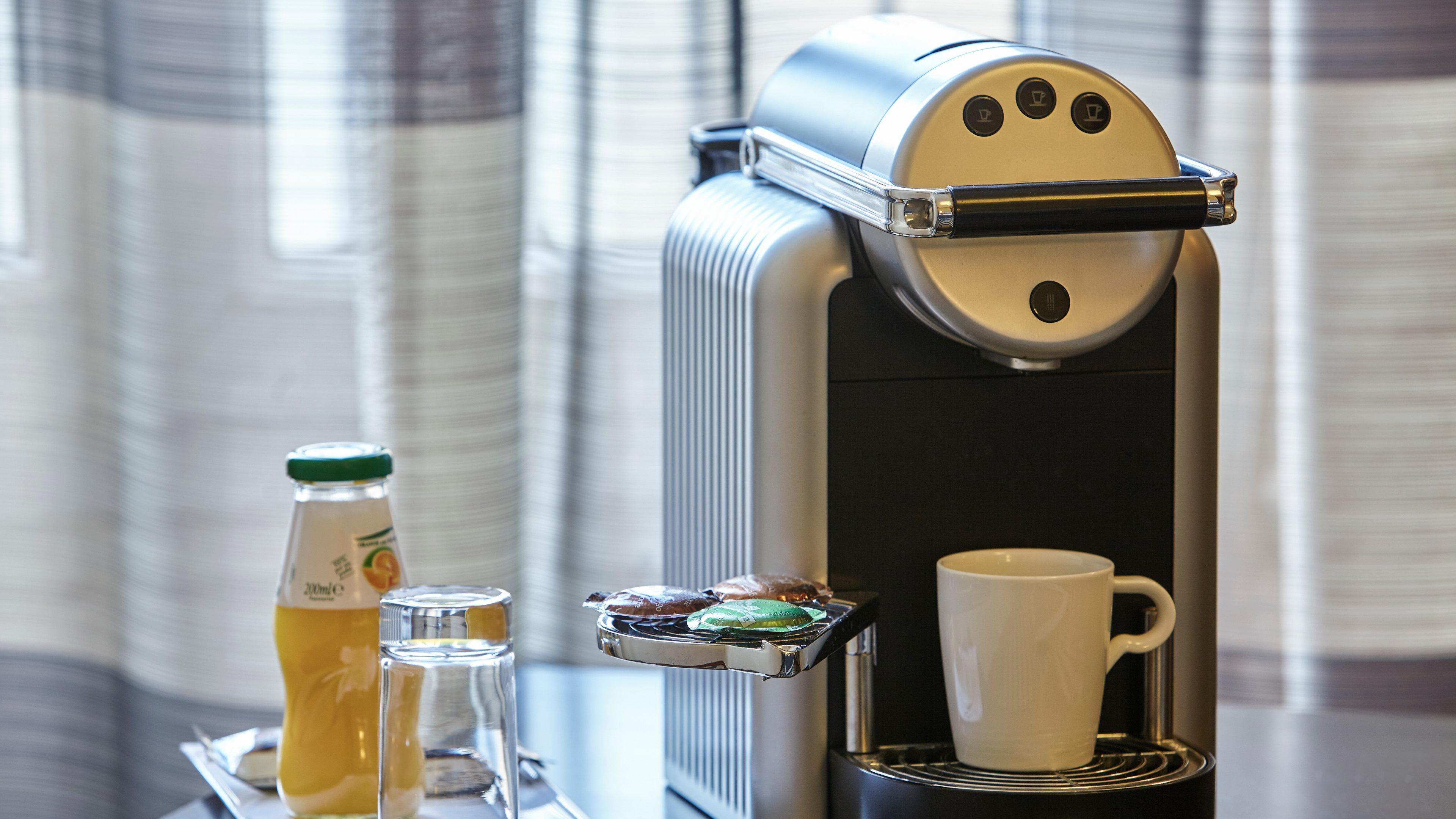 Holiday Inn Paris - Gare De Lyon Bastille By Ihg Ngoại thất bức ảnh