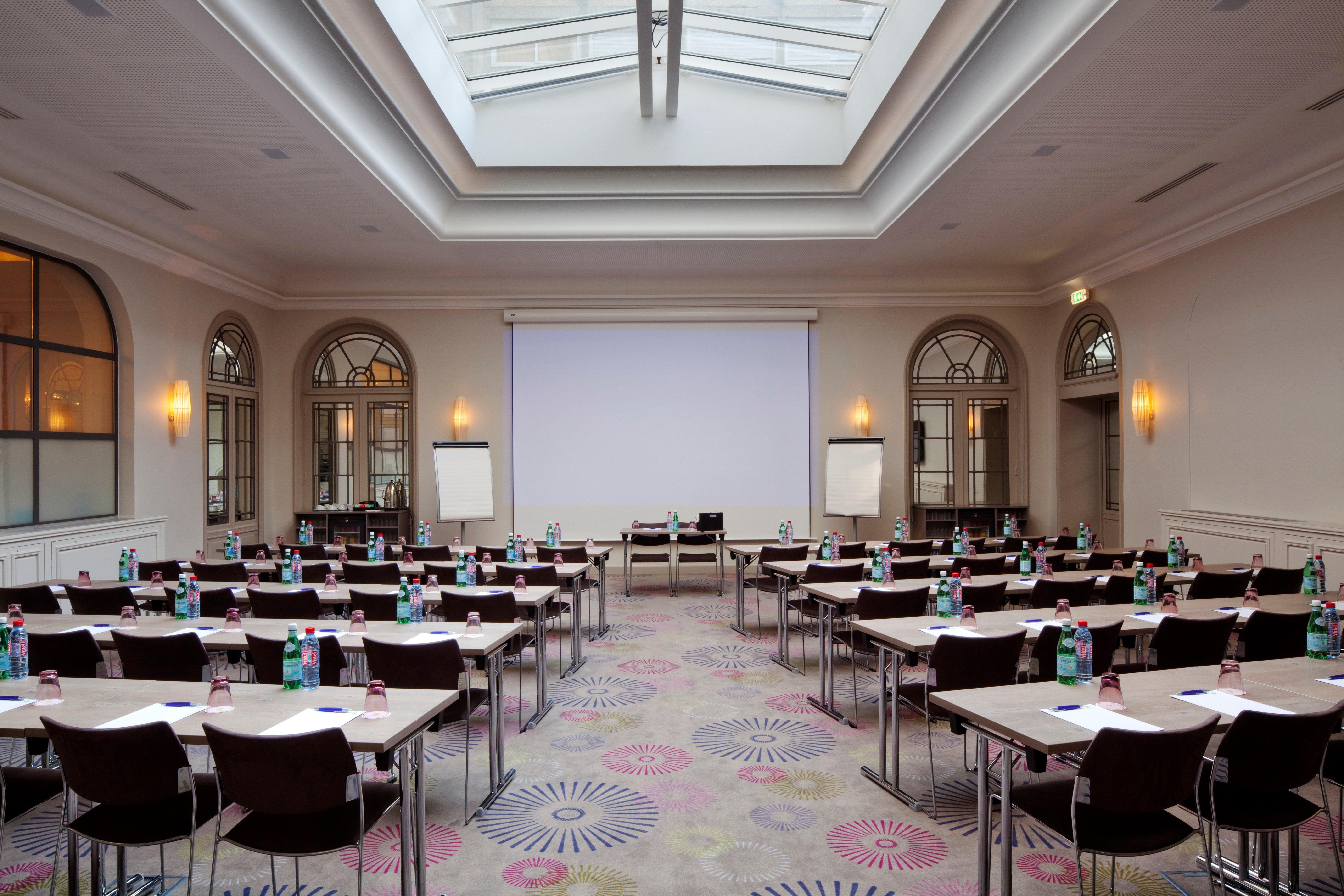 Holiday Inn Paris - Gare De Lyon Bastille By Ihg Ngoại thất bức ảnh
